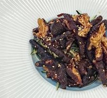 Trendy Black-Boned Chicken Feet
