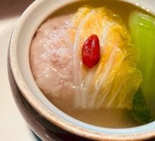 Braised Pork Meatballs in Simmering Broth