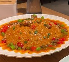 Beef Cubes with Crispy Rice Noodles