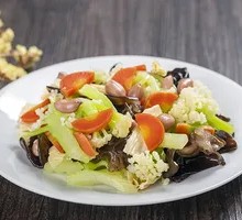 Celery with Tofu Skin