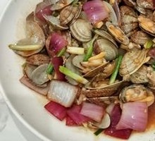 Scallion Oil Clams