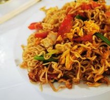Stir-Fried Instant Noodles