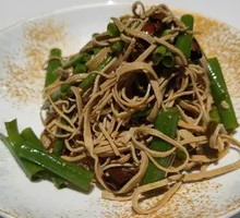 Scallion Tossed Tofu Strips