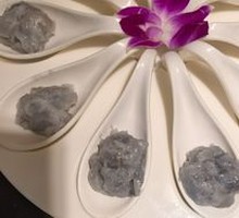 Hand-Beaten Fresh Shrimp Dumplings