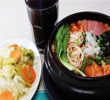 Fatty Intestine Noodle in Jar