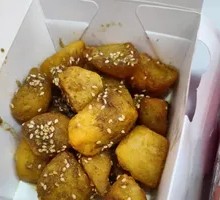 Beijing-style Crispy Potato with Noodles