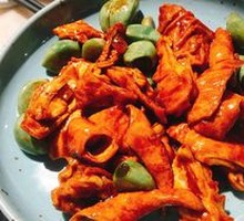 Preserved Garlic Braised Intestines