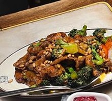 Sautéed Three Delicacies with Pine Nuts