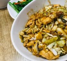 Kimchi Chicken Fried Rice Noodles