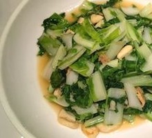 Fried Pork Crumbs with Napa Cabbage