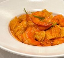 Shandong-style shrimp with Chinese cabbage