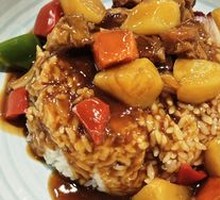 Braised Beef with Three丁 Rice