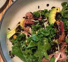 Pan-Seared Beef Nutrient Rice Salad