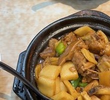 Stewed Chicken with Brown Sauce