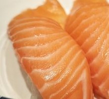 Salmon Sushi