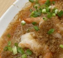 Garlic Shrimp with Rice Noodles