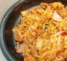 Braised Pork Belly with Sour Cabbage