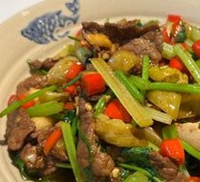 Stir-Fried Beef