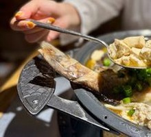 Fresh Green Pepper Spicy Grilled Fish