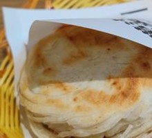 Classic Braised Pork in Flatbread