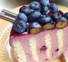 Blueberry Cheesecake Layer Cake