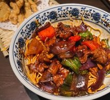 Fresh Sliced Beef and Shrimp Noodles