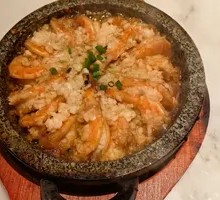 Grilled Garlic Shrimp on Stone Plate