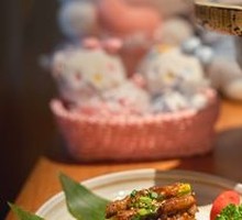 Beef and Asparagus Rolls