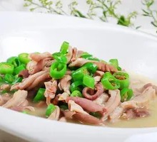 Stewed Pig's Tripe with Green Pepper