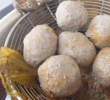 Beef tendon meatballs