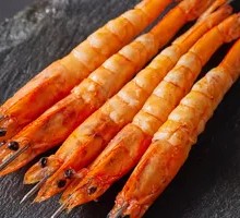 Charcoal-Grilled Peeling Shrimp
