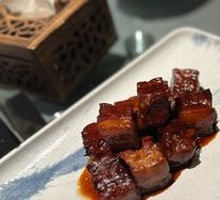 Yellow Wine Rice Fragrant Pork