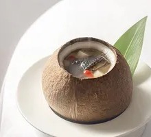 Coconut-Stewed Chicken