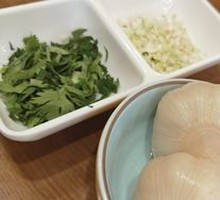 Sweet Pickled Garlic