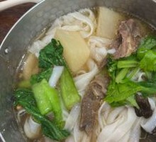 Lifting-leg Beef Noodles