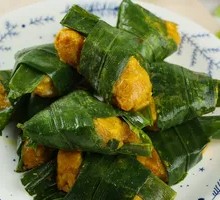 Chicken Wrapped in Pandan Leaves