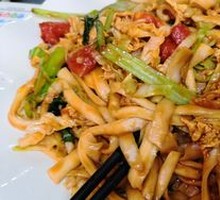 Stir-fried Egg with Tomato and Knife-cut Noodles