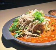 Spicy Pig Intestines Hot Pot