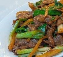 Scallion Ginger Stir-fried Tenderloin