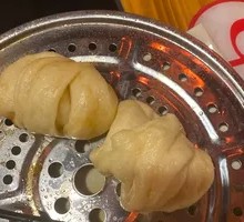 White Flour Small Flower Bun