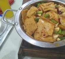 Spicy Pot-Braised Tofu with Leaves