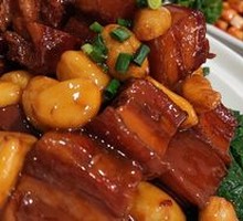 Grandmother's Braised Pork