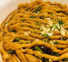 Stewed Spare Ribs with Green Beans and Steamed Bun