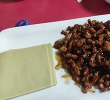Beijing-style Shredded Pork in Soy Sauce
