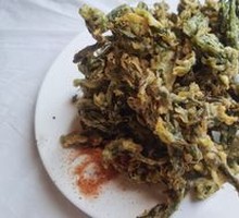 Fried Fragrant Toon Fish