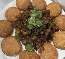 Golden Pancake with Premium Meat