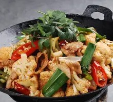 Spicy Stir-Fried Organic Cauliflower