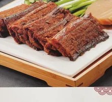 Crispy pancakes with hairtail fish