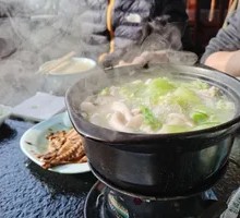 Braised Meatballs in Clay Pot