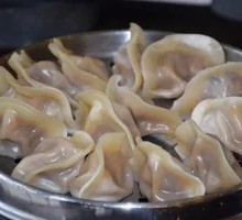 Steamed Dumplings with Tossed Dough